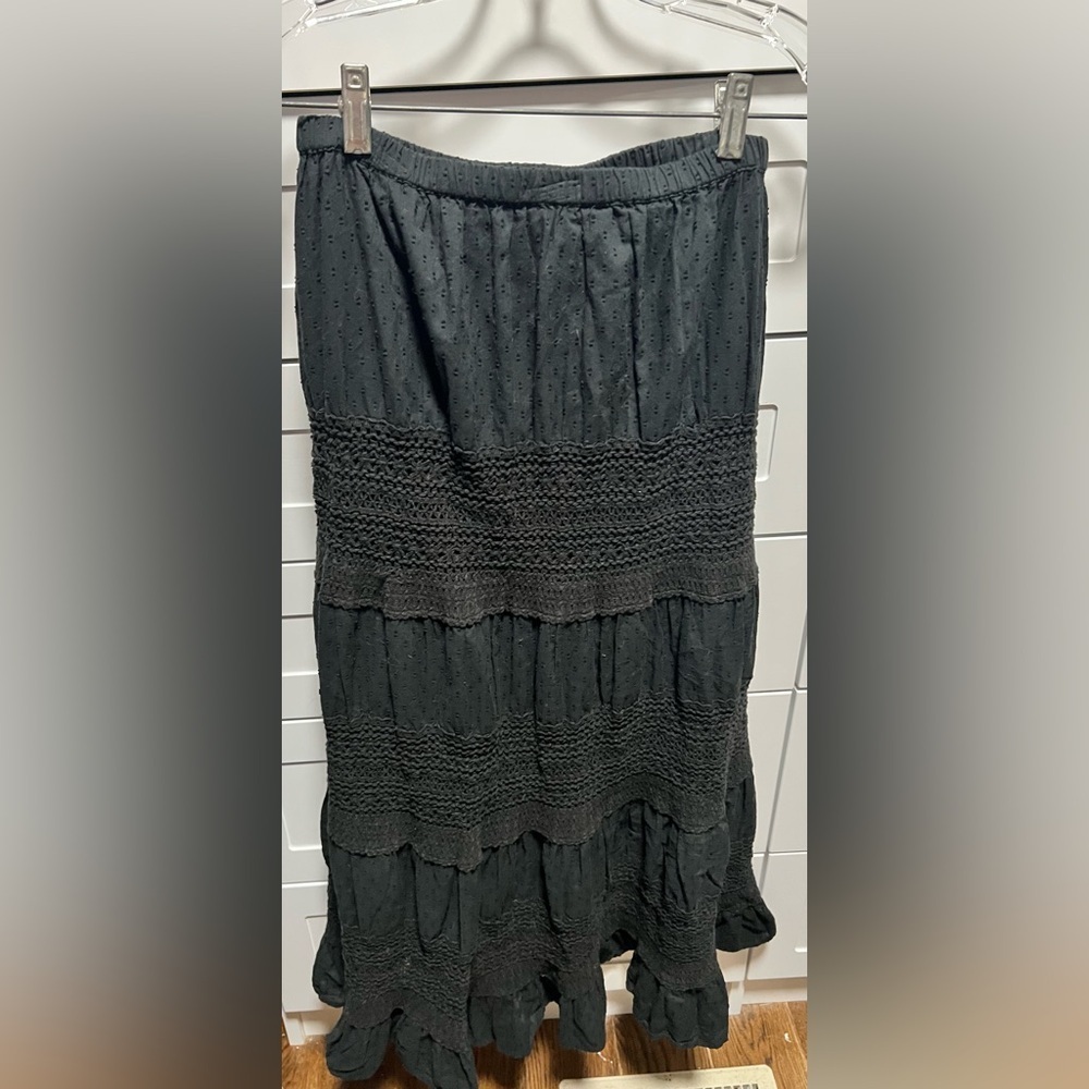 Solitaire black Tiered Skirt - Picture 1 of 6